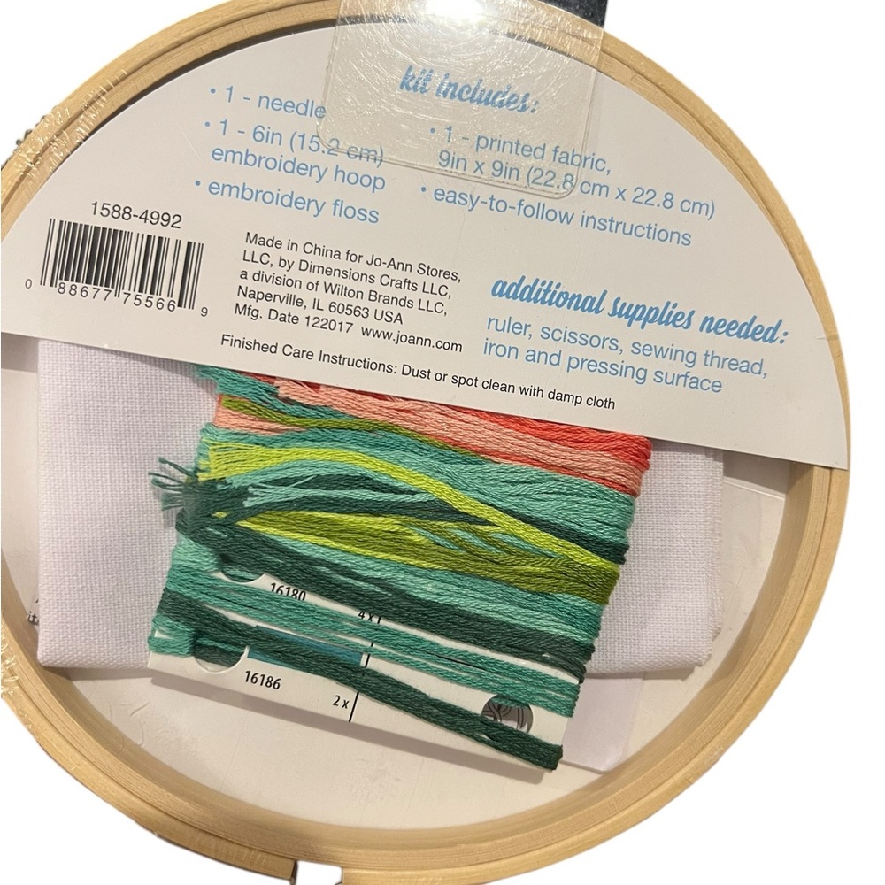 “Live Simply” Embroidery Kit (Floss, Needle, Hoop). Joanne Fabrics, Hello Spring - Picture 3 of 3